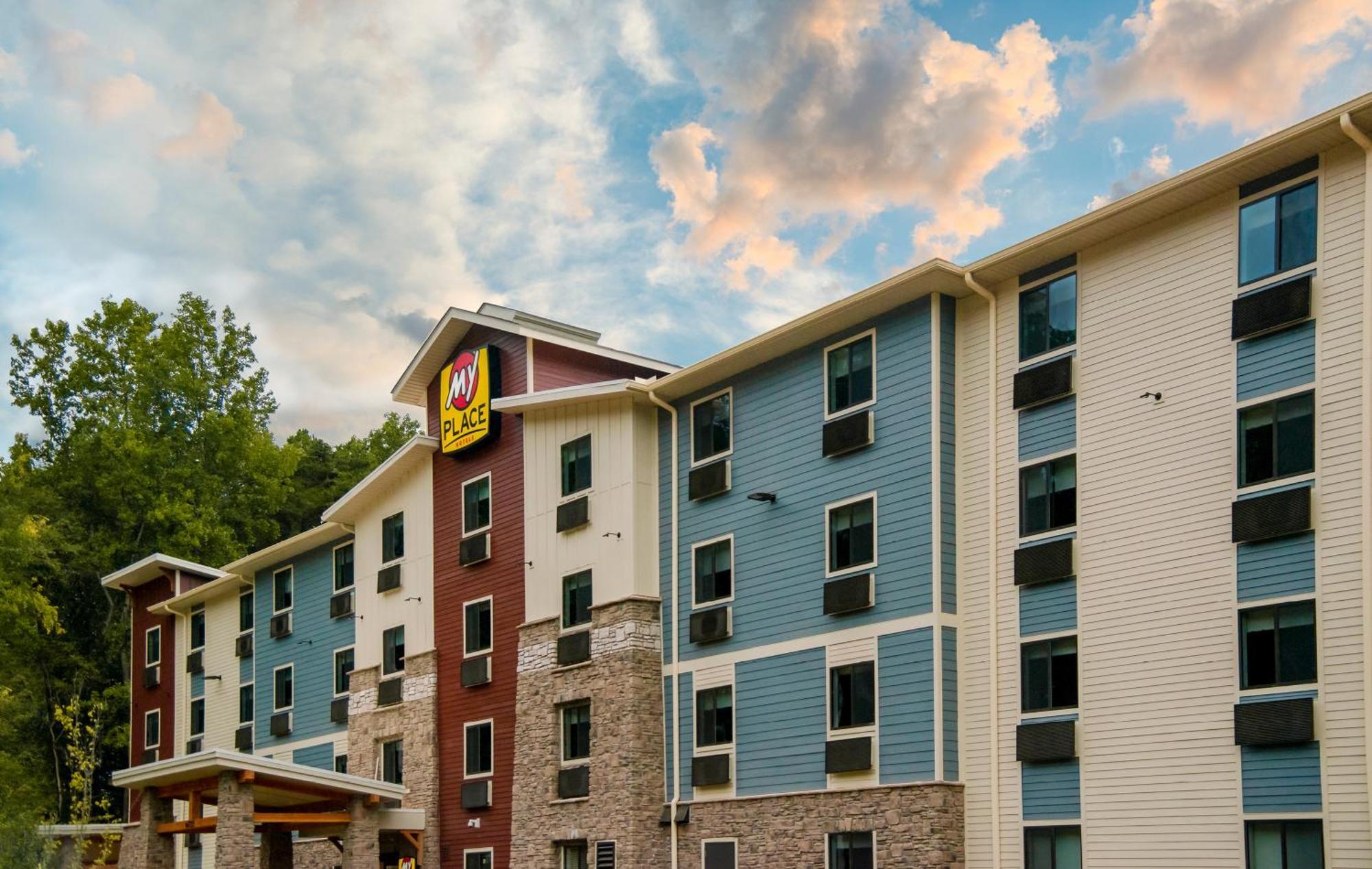 My Place Hotel-medford, Or 3*